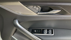 Jaguar F-Pace 2.0 D200 R-Dynamic Black 5dr Auto AWD Diesel Estate